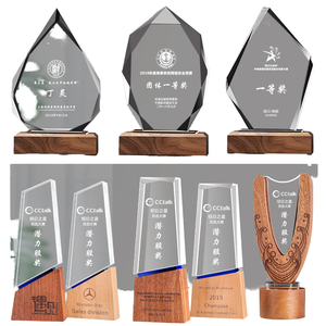 Pequeño <span class=keywords><strong>puente</strong></span> impreso UV de lujo Base de trofeo de madera Vidrio en blanco tallado Cristal grabado Premios para regalos de graduación de recuerdo - Product Image 3