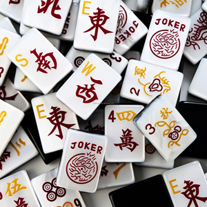 <span class=keywords><strong>Mahjong</strong></span> américain en acrylique nacré, <span class=keywords><strong>noir</strong></span> <span class=keywords><strong>et</strong></span> <span class=keywords><strong>blanc</strong></span>, portable, en cristal, pour l'exportation, vente en gros d'usine, idéal comme cadeau - Product Image 1