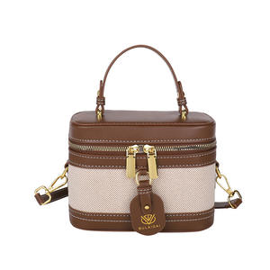 Sac fourre-tout spacieux en cuir PU, dernier design, pour femme, sac à main tendance avec bandoulière unique, fermeture éclair, doublure en polyester portable - Product Image 6