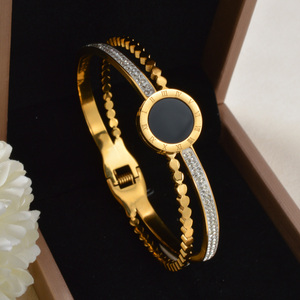Fashion Bangles Stainless 18k <b>Gold</b> Shell Face Encrusted Zircon Serrated Edge Retro Durable Premium 18k Plated Womens Luxury - Product Image 1