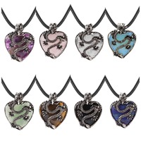 Venta al por mayor de plata antigua multicolor tallada dragón China colgantes corazón encantos Collar para la fabricación de joyas Diy