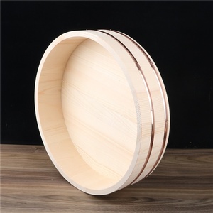 Recipiente de Madera para Mezclar Arroz con Borde Recubierto de Cobre, Estilo Japonés, Uso Comercial en Restaurantes, Origen China, Modelo Recipiente de Madera - Product Image 4