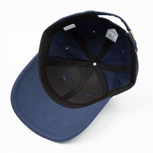 หมวกกีฬากลางแจ้งแบบกำหนดเอง ปักโลโก้ทีม ออกแบบหมวกเบสบอลปีกโค้ง - Product Image 6