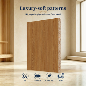 Panneaux de particules E0 OSB3 CE résistants à l'eau pour <span class=keywords><strong>toiture</strong></span> et usage extérieur 4x8 18mm/9mm, pour rangement modulaire et armoires de cuisine - Product Image 1