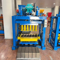 Machine de fabrication de briques ondulées robustes 4-40 pour une production efficace – Machine à former des blocs de ciment