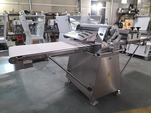 Macchina Elettrica Industriale per Laminazione e Arrotolamento per la Produzione di Fogli di Pasta Sfoglia e Croissant - Product Image 5