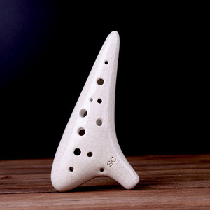Ocarina Soprano C de 12 Orificios, Cerámica, Acabado Ahumado, para Principiantes, con Libro de Música, Venta al Por Mayor - Product Image 3