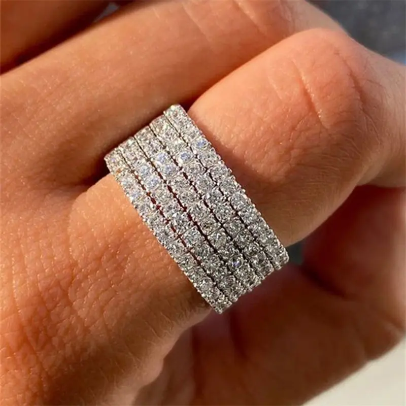Luxus mehrschichtiger volldiamant breiter Knöchelringe für Damen feiner Schmuck 5 Reihen CZ Eiskristallwürfel Zirkonia Statement Ring