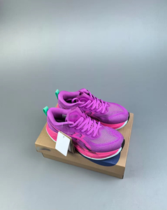 รองเท้าผ้าใบวิ่งน้ำหนักเบาสำหรับผู้ชายและผู้หญิง, รองเท้าวิ่งรองเท้าวิ่งวิ่งแบบตาข่ายยาว - Product Image 5