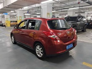 Voitures d'<span class=keywords><strong>occasion</strong></span> Nissan Tiida 1.6L CVT 2013, transmission à variation continue, cinq portes, cinq places, livraison au Ghana - Product Image 3