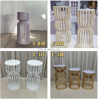 Décoration d'événement pour fête de naissance, socle rond en métal de haute qualité pour gâteau, socle en acrylique blanc ondulé pour mariage