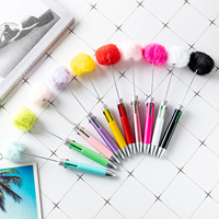 Coloré présent enfants étudiants bureau école fournisseur quatre couleurs en plastique acrylique pompon perles stylo à bille perle stylos bijoux