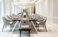 Chaise de salle à manger rembourrée moderne avec dossier creux pour salle à manger privée d'hôtel 5 étoiles