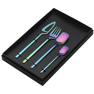 סט סכוֹת יוקרתי לחתונה, 4 חלקים, ייחודי, תלוי, 18/10, בצבעי זהב, שחור וכסף, מזלגות, סכינים, כפות, סט סכוֹת מט. - Product Image 5