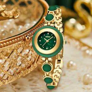 นาฬิกาควอตซ์สำหรับผู้หญิงหรูหราแบบย้อนยุคเคสอัลลอยหรูหราพร้อมสายรัดกระจกประดับพลอยเทียมสำหรับธุรกิจกีฬา - Product Image 3