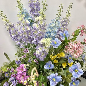 Fiori Artificiali in Seta Stile Giardino di Monet per Decorazione Corridoio Matrimoniale Fai-da-Te, Composizione Floreale Fantasiosa per Vetrine - Product Image 3