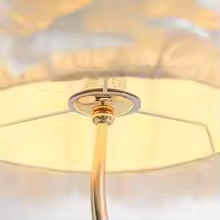 Lampe sur pied en cuivre nordique en forme de palmier avec plumes d'autruche, éclairage LED moderne pour la maison, l'hôtel, la chambre à coucher, le bureau, décoration - Product Image 4
