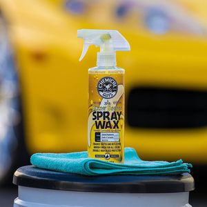 Cera en Aerosol Blazin' Banana de Chemical Guys, Brillo Natural de Carnauba, Segura para Autos, Camionetas, SUVs, RVs y Más, 16 fl oz - Product Image 4