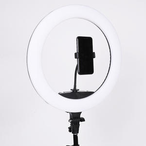 Éclairage <span class=keywords><strong>Ring</strong></span> <span class=keywords><strong>light</strong></span> à Led 18 pouces avec trois supports pour téléphone portable, lumière pour Studio Photo, beauté - Product Image 5