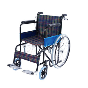 Fauteuil roulant pliable léger Rong Jun 100x68x87cm avec freins pour personnes âgées et handicapées, idéal pour les voyages - Product Image 4