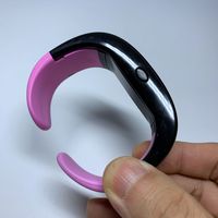 Bracelet LED Lumineux en Silicone Rechargeable RICHSHINING pour Course Nocturne, Événements Sportifs, Piste de Danse, Affichage Défilant d'Informations, Utilisation Intérieure