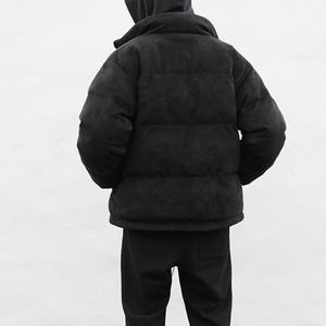 Veste matelassée d'hiver personnalisée OEM, vêtements de rue tendance, veste en duvet de canard à fermeture éclair coupe-vent pour hommes - Product Image 2