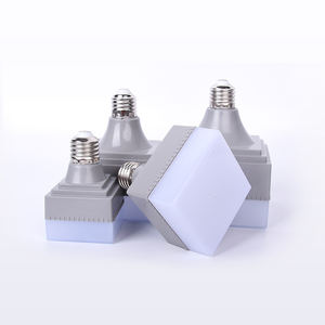 Lampadina a <span class=keywords><strong>LED</strong></span> quadrata creativa a risparmio energetico lampadina a <span class=keywords><strong>LED</strong></span> ad alta luminosità per uso domestico - Product Image 5