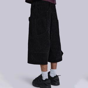 Pantalones Cortos Bermuda Negros Clásicos con Logotipo Personalizado al por Mayor, 100% Algodón, Estilo Urbano Hip Hop, Multibolsillos, para Hombre - Product Image 3