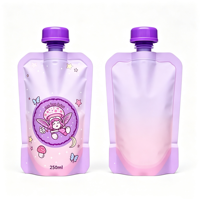 Pochette souple personnalisée avec bec verseur et bouchon en plastique pour jus, boissons liquides et emballages alimentaires