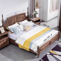 Lit en bois massif de chêne de style manoir anglais vintage, avec cadre arqué, pour projets hôteliers de luxe, vente en gros