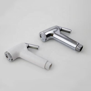 Пластиковый распылитель для биде - Product Image 2