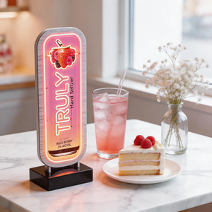 Exhibidor Acrílico LED Vertical de Mesa con Logotipo Personalizado, Soporte Transparente para Letreros Publicitarios para Promoción de Bebidas en Bares - Product Image 3