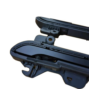 2025มือจับประตูอะไหล่รถยนต์สำหรับรถ Tesla รุ่น Y OE 1528114-00-B - Product Image 3