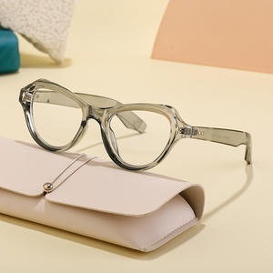 ZS-98131 Monturas Ópticas Ojo de Gato para Mujer, Lentes de PC Negras con Protección UV400, Tamaño Mediano, Estilo Urbano - Product Image 4