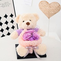 Boîte cadeau ours fleur, fleur éternelle, fleurs de savon, bouquet de dessin animé, couple, petite amie, créatif, chaleureux, mignon, vente en gros