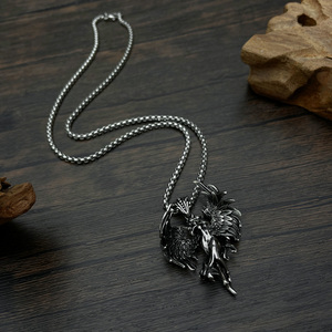 Collier pendentif ailes larges en acier inoxydable plaqué or 18 carats, design tendance, ange gardien, vintage, pour homme, bijoux - Product Image 5