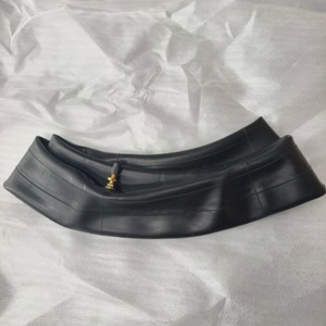 3.00-<span class=keywords><strong>18</strong></span> Caméra d'air en caoutchouc pour chambre à air de pneu de moto pour une meilleure visibilité - Product Image 4