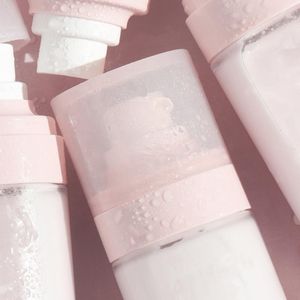 สเปรย์พ่นไอน้ำ100มล. สำหรับทุกสภาพผิวโลโก้ออกแบบได้ตามต้องการ - Product Image 4