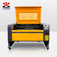 Machine de découpe laser pour plaques signalétiques en acrylique VOIERN 9060 1080 1310 Co2