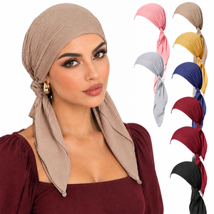 Turban en tissu froissé pour <span class=keywords><strong>femme</strong></span> avec deux longues attaches, <span class=keywords><strong>bonnet</strong></span> hijab respirant texturé, couvre-chef <span class=keywords><strong>chimio</strong></span> pour usage quotidien - Product Image 1