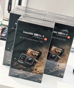 Insta360 <span class=keywords><strong>Ace</strong></span> Pro 2-Estabilización de estado de flujo en cámara, bloqueo de horizonte de 360 °, pantalla táctil con tapa de 2,5 ", visible bajo luz brillante - Product Image 2