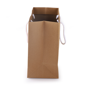 Sac en papier kraft avec votre logo, sachets lavables, avec poignée, poignées, logo, vente en gros, unités - Product Image 6