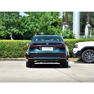 <span class=keywords><strong>Toyota</strong></span> <span class=keywords><strong>CHR</strong></span> XLE d'occasion de haute qualité: combinez la fiabilité de <span class=keywords><strong>Toyota</strong></span> avec les caractéristiques haut de gamme de la garniture XLE. - Product Image 6