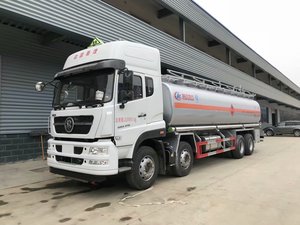 Camión Cisterna <span class=keywords><strong>de</strong></span> <span class=keywords><strong>Nitrato</strong></span> <span class=keywords><strong>de</strong></span> Cobre Dongfeng <span class=keywords><strong>de</strong></span> 25000L Nuevo con Certificación SASO - Product Image 4