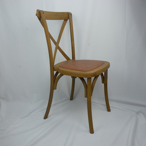 Sedia Crossback <span class=keywords><strong>in</strong></span> Resina Effetto <span class=keywords><strong>Legno</strong></span>, Stile Classico Rustico, Impilabile, Resistente, per Eventi, Feste e Matrimoni - Product Image 3