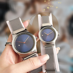 Reloj de Cuarzo de Lujo de Marca Superior para Hombre y Mujer, Reloj de Pulsera Casual de Moda para Parejas, Montres Femme, Caja de Aleación, Esfera de Cristal, Hangzhou - Product Image 6