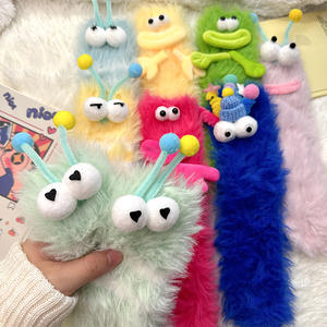 HY-4778 nouveau drôle chaussettes fille créatif chenille conception équipage corail polaire chaussettes femmes plus chaud sol bas hiver - Product Image 3