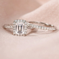 Ensemble de bagues assorties pour couple en zircon cubique taille émeraude 2 carats, argent sterling 925 plaqué or, halo, bijoux de promesse pour femmes