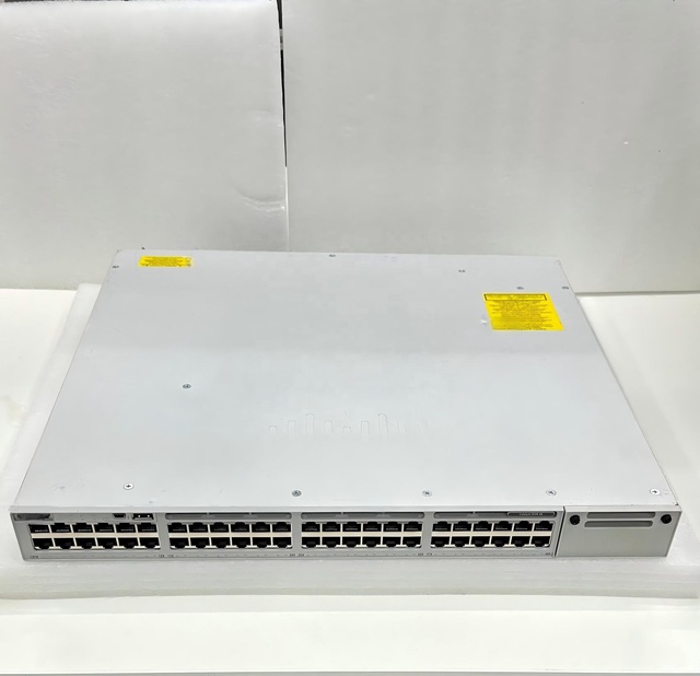 Enterprise Core Switch C9300-48T-A 48-Port Gigabit Smart Stacking High Performance 1U Rack-Mounted SME Office/Data Center
