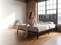 Lit flottant de luxe moderne avec cadre capitonné et tête de lit rembourrée avec rangement, taille King/Queen, plateforme métallique, mobilier de chambre à coucher